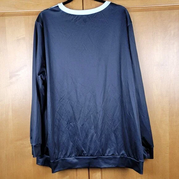 Cute Kitten Face Emerging from Black & White Long Sleeve Zipper Top - 5XL - Picture 3 of 7